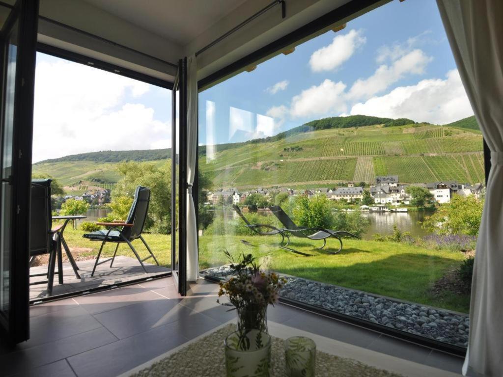 Ferienwohnung Am Moselufer Zell an der Mosel Dış mekan fotoğraf
