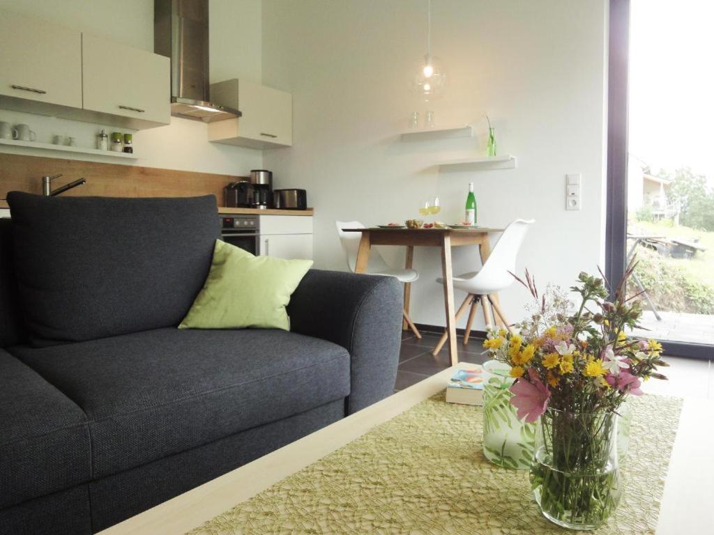 Ferienwohnung Am Moselufer Zell an der Mosel Dış mekan fotoğraf